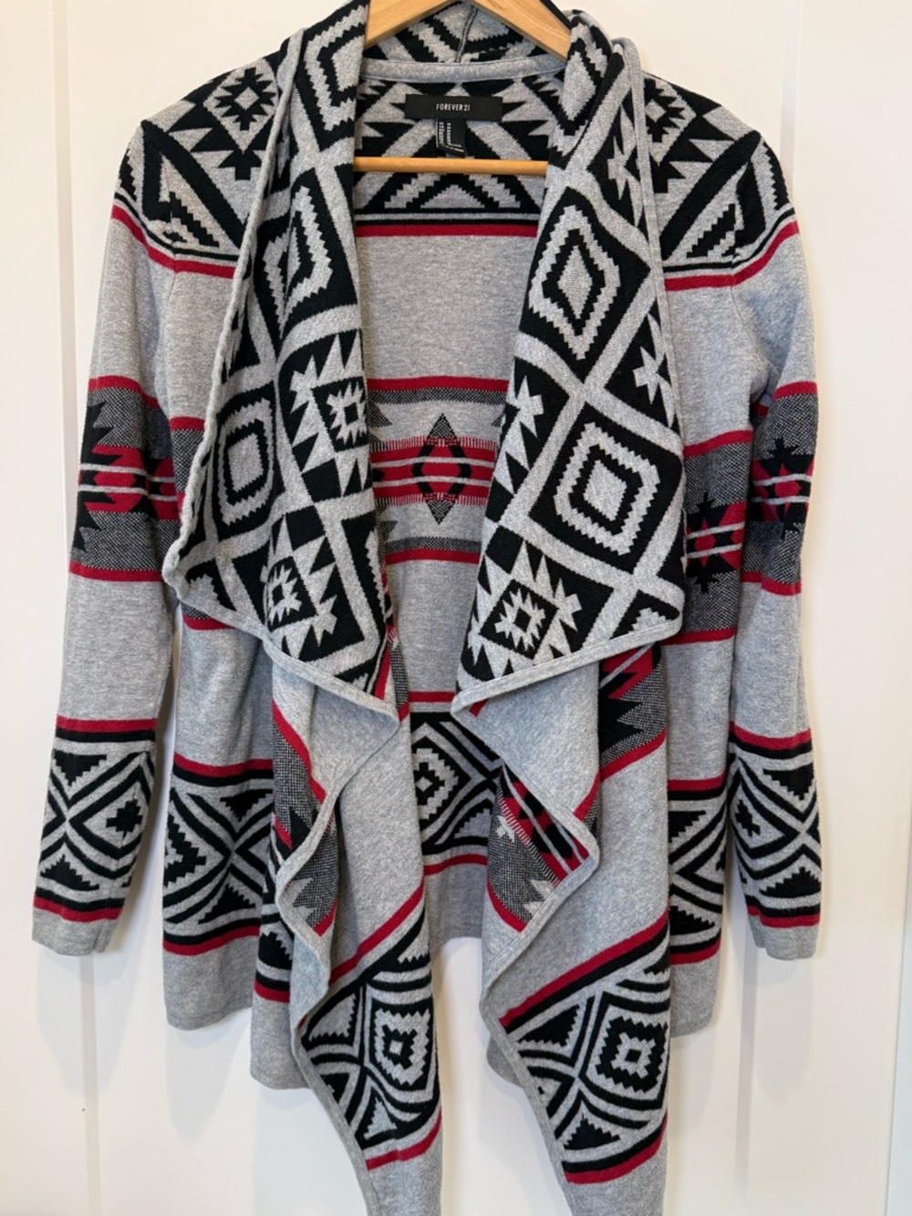 Forever 21 Open Front Aztec Cardigan Gray Black Red Draped Sweater Medium